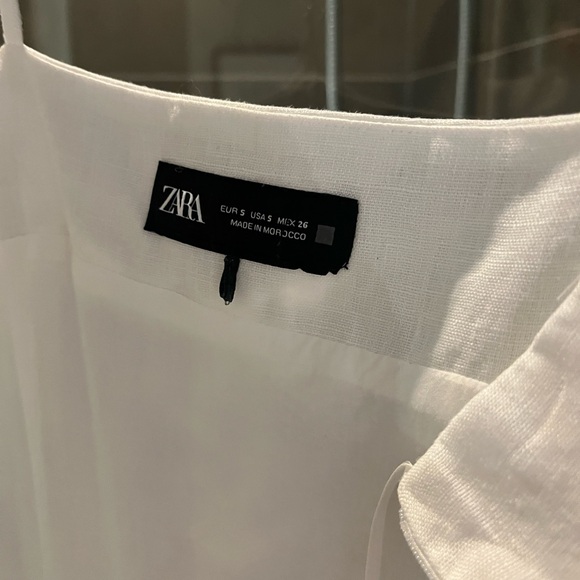 White linen dress - Picture 3 of 3